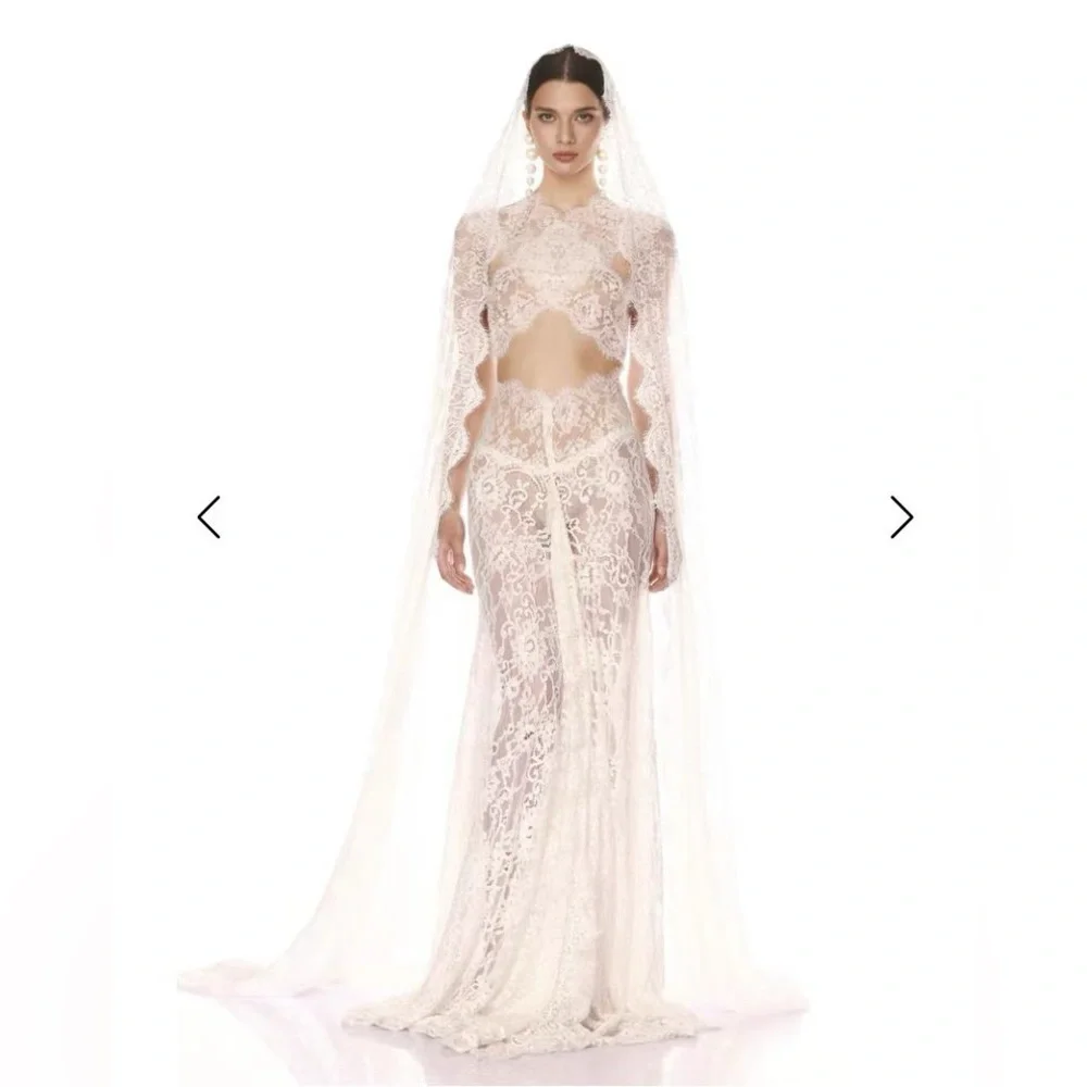 Bronx & Banco NAIA White Lace Bridal Sheer Gown L NWOT - Picture 1 of 8